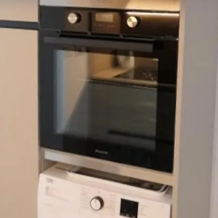 Apartamento Vue Climatisé, 2 à 4 Pers., Parking En Option à - Fr-1-252a-131 *